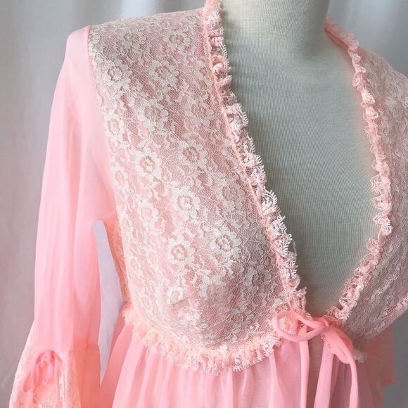 Vintage bright pink nylon lace  robe size S - Picture 3 of 10